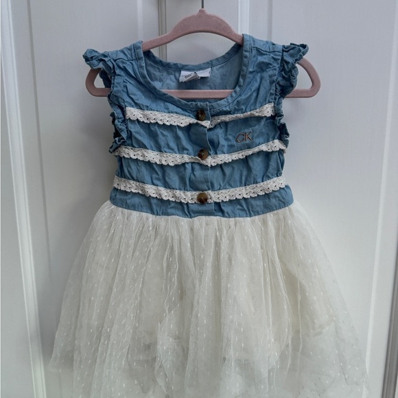 NWOT Calvin Klein Jeans 2T Blue & White Girls Frill Short Sleeve Dress - Picture 1 of 6